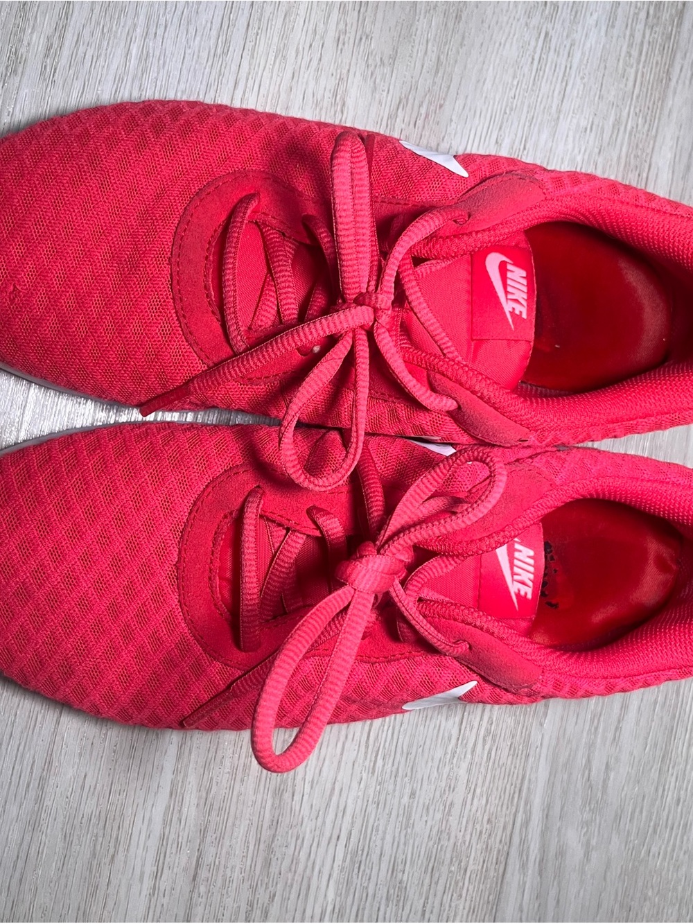 Nike Women’s Hot Pink Mesh Athletic Sneakers with White Swoosh 8 - Picture 8 of 10